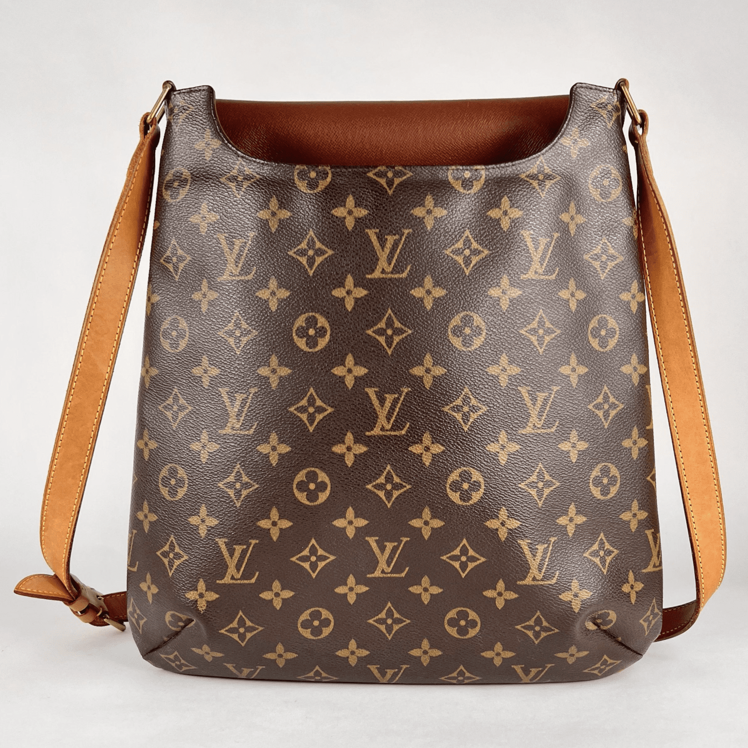 Designer Handbags, New And Used Louis Vuitton Bags